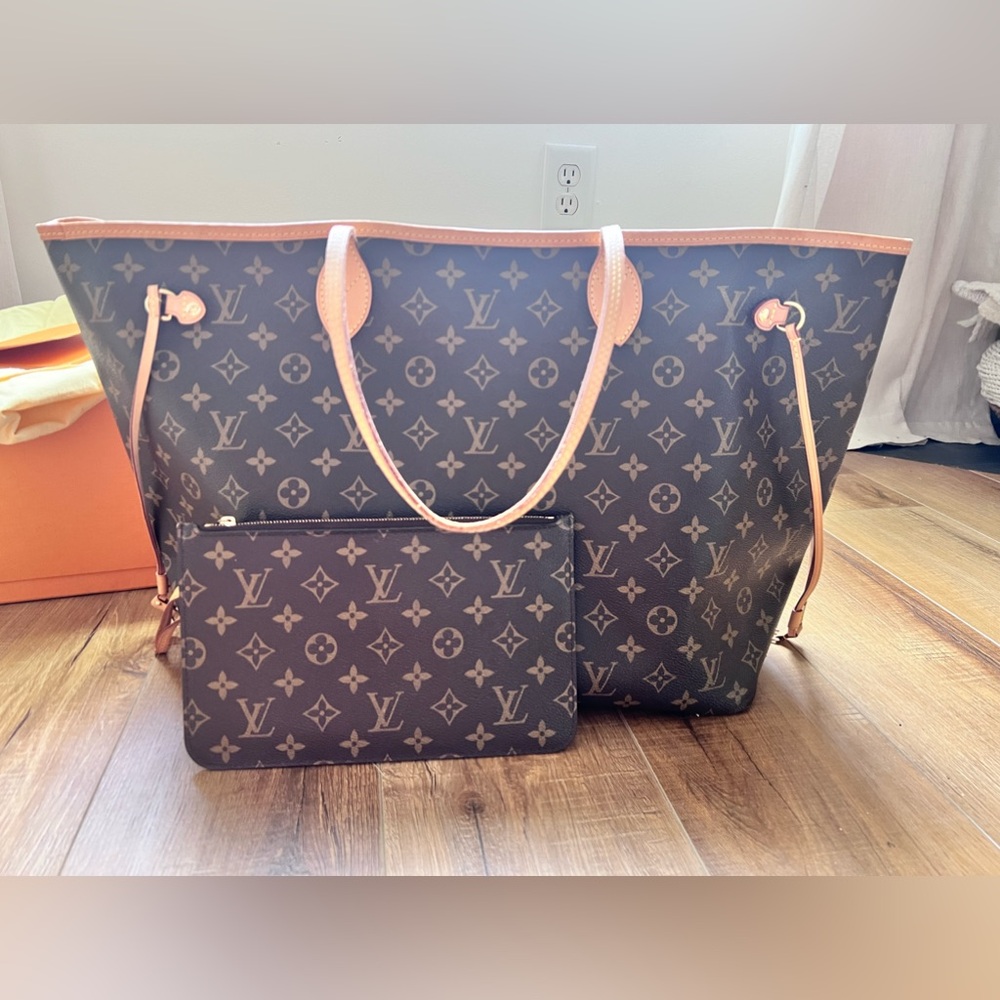 Authentic Louis Vuitton Neverfull GM Monogram